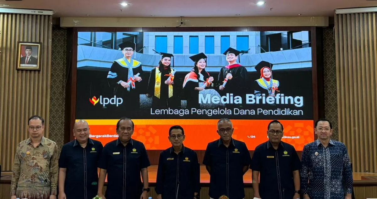 Lembaga Pengelola Dana Pendidikan (LPDP) mengingatkan para penerima beasiswa LPDP (awardee), baik mahasiswa maupun alumni, untuk selalu menjaga etika serta nama baik Indonesia dalam setiap kesempatan. (Kalimantansatu.com/Dok. IST)