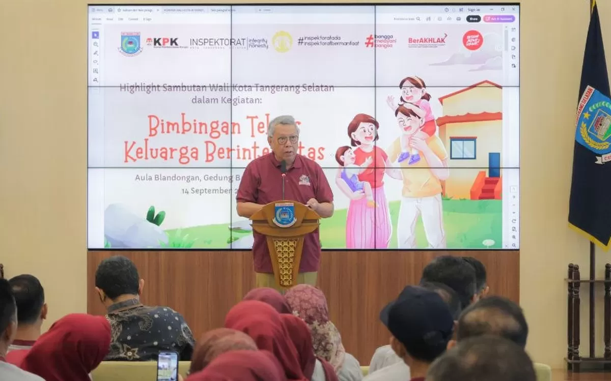 Wali Kota Tangsel Benyamin Davnie menilai keluarga memiliki peran penting dalam mencegah potensi perilaku koruptif.