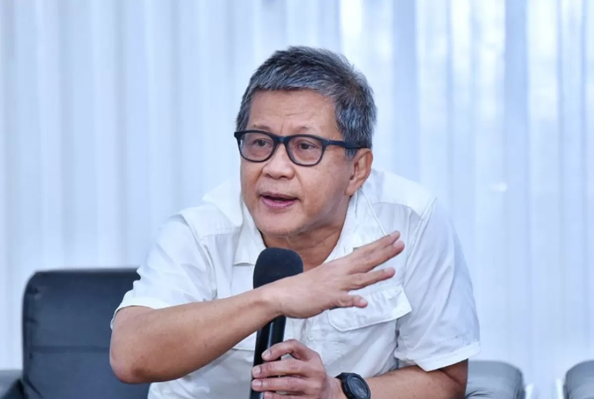 Filsuf dan Juga Pakar Hukum dan Politik, Rocky Gerung..