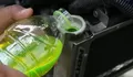 Begini Tips Cara Ganti Air Radiator Motor agar Perfoma Mesin Tetap Optimal