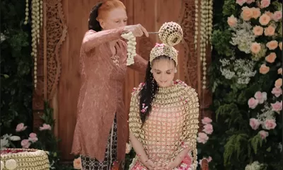 Pernikahan Luna Maya dan Maxim Bouttler: Siraman yang Penuh Haru Sebelum Akad Nikah