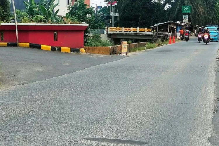 DPUPR Kota Depok akan menutup sementara Jalan Raya Grogol, Kelurahan Grogol, Limo, Depok mulai 5 Agustus hingga 13 September 2025. (RADAR DEPOK)