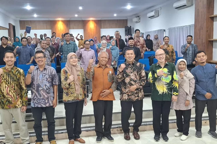 Workshop UNDIP Tingkatkan Kemampuan Publikasi Mahasiswa Pascasarjana