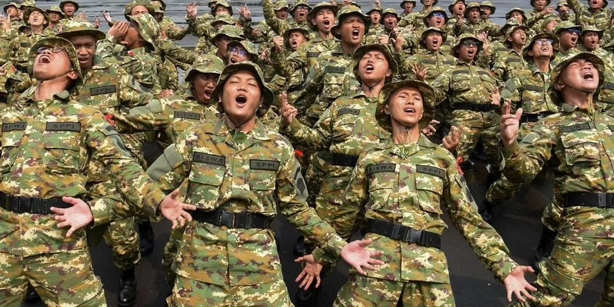 Peserta calon manajer KDMP saat mengikuti Pelatihan Dasar Kemiliteran (Latsarmil).