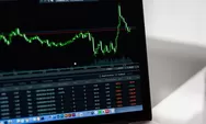 Analisis Fundamental vs Teknikal Saham: Mana Strategi Terbaik untuk Trader & Investor? Bedah Tuntas! Rahasia Timing Beli Saham Paling Cuan