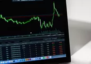 Analisis Fundamental vs Teknikal Saham: Mana Strategi Terbaik untuk Trader & Investor? Bedah Tuntas! Rahasia Timing Beli Saham Paling Cuan