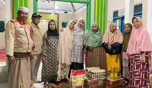 Salurkan Bantuan, Dewan Ela Dahlia Blusukan ke Lokasi Banjir Sawangan Baru Depok