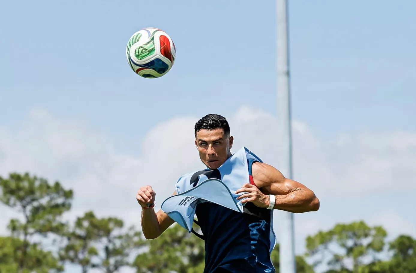 Ingin Menyaksikan Cristiano Ronaldo di Piala Dunia 2026? Ini Link Streaming Portugal vs Kongo. (Kliksolonews/dok X Portugal)