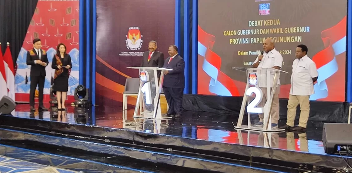 Debat Kandidat Kedua Pasangan Calon Gubernur dan Wakil Gubernur Papua Pegunungan di Jayapura (03/11/2024). (Deni/Ceposonline)