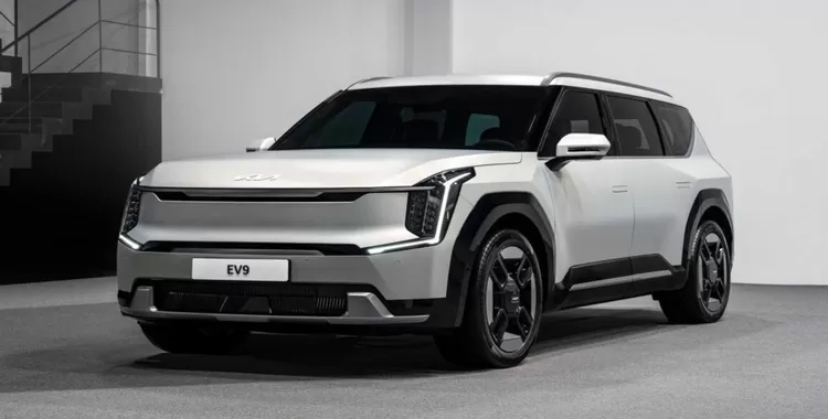 Kia Sales Indonesia menegaskan komitmen dalam mengembangkan dan memperkuat ekosistem kendaraan listrik (EV Ecosystem) di Indonesia sebagai bagian dari strategi elektrifikasi jangka panjang.