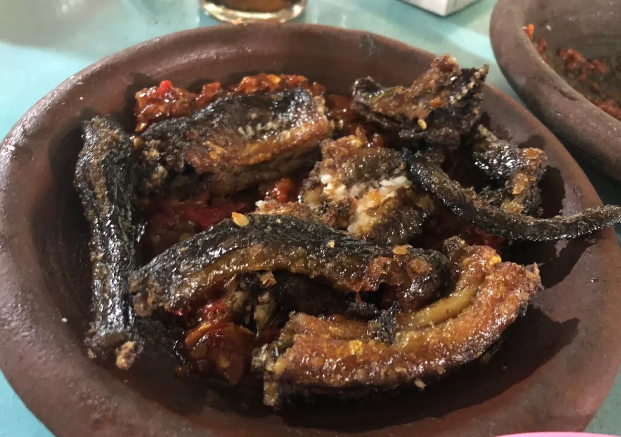 Pecak belut khas Pemalang, Jawa Tengah. (X/@AfifFuadS)