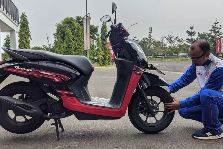 Beberapa tips untuk mempersiapkan kendaraan sebelum melakukan perjalanan.