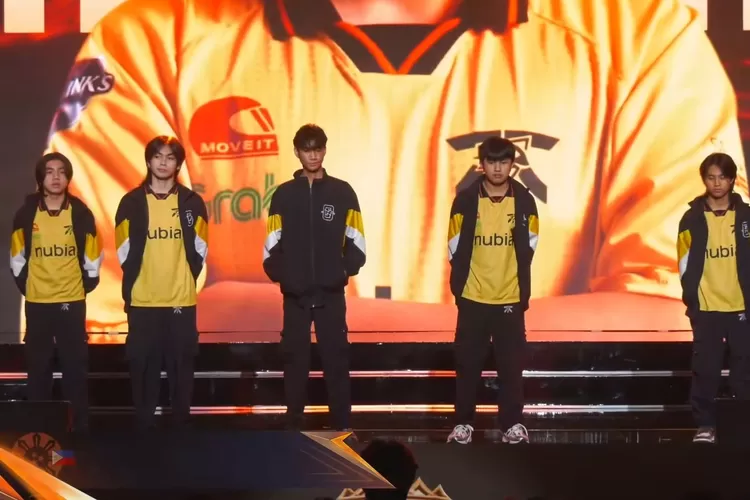 HASIL AKHIR Fnatic Onic PH vs Falcon Semifinal Upper Bracket M6 Hari Ini, Laga Berlangsung Sengit K1NGKONG dkk Berhasil Kalahkan FCON Skor 3-2