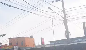 DPUPR Kota Depok Rapihkan 700 Meter Kabel yang Semrawut