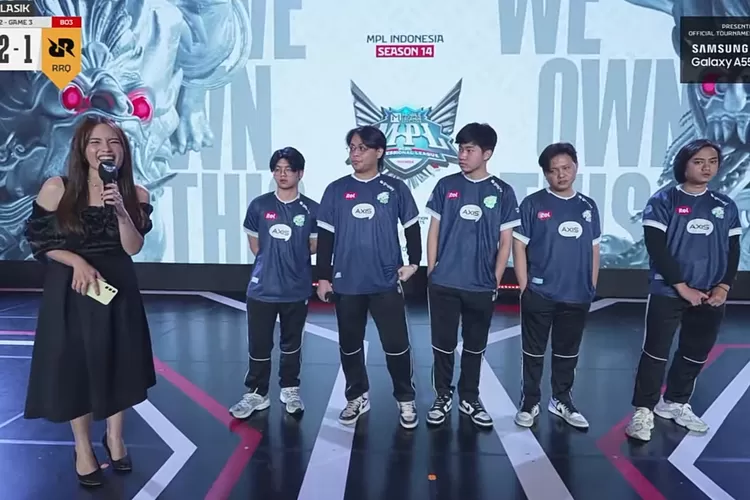 Hasil Akhir EVOS vs RRQ Hari Ini di MPL S14, Macan Putih Menang Dramatis atas Sang Raja dengan skor 2-1 (YouTube MPL Indonesia)