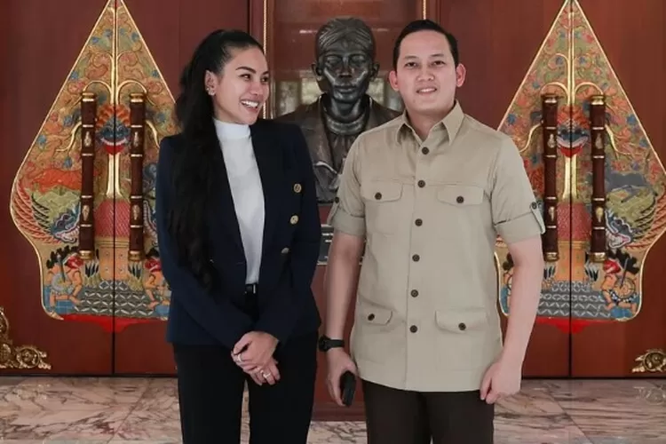 Dikenal Sebagai Ajudan Prabowo yang Tampan hingga Jadi Pacar Baru Nikita  Mirzani, Siapa Sebenarnya Sosok Rizky Irmansyah? - Info Indonesia