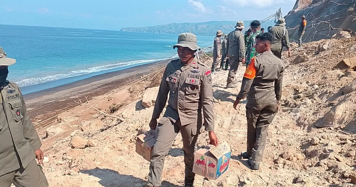 ILUSTRASI DISTRIBUSI BANTUAN - Pemerintah Republik Indonesia (RI) melalui Badan Nasional Penanggulangan Bencana (BNPB) mematok target penyelesaian penanganan fase tanggap darurat pascagempa bumi magnitudo 7,7 di Nusa Tenggara Timur (NTT) dalam waktu 2 hingga 3 minggu. (Dok. Bakom RI)