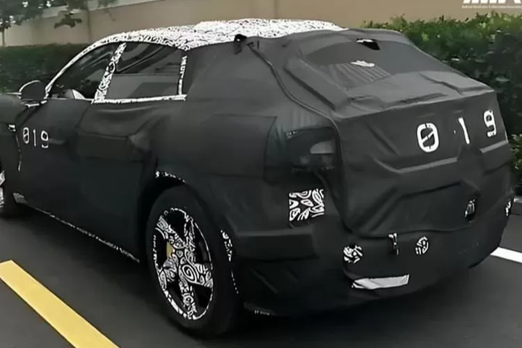 SUV pertama Xiaomi  (Sumber: Instagram @nmaa_ind)