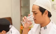 Minum 8 Gelas Perhari Cegah Dehidrasi Saat Menjalani Ibadah Puasa Bulan Ramadan