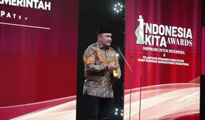 Komitmen Bangun dari Desa, Rudy Susmanto Terima Penghargaan Pahlawan Inspiratif atas Percepatan Pembangunan