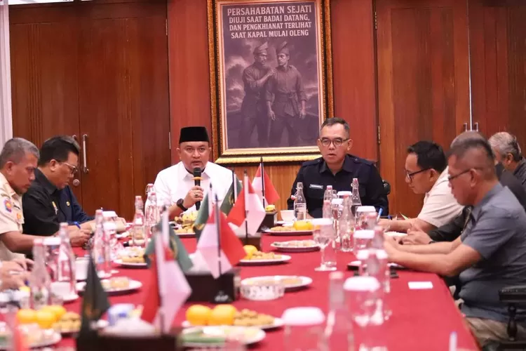 Rudy Susmanto Tegaskan Kebersihan Harus Jadi Budaya Bersama Warga Bogor. (Foto/Humas Kabupaten Bogor.)
