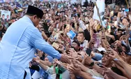 Prabowo Turun Panggung Sapa Ratusan Ribu Masyarakat Jawa Timur di Sidoarjo