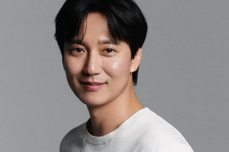 Aktor Kim Nam Gil akan tampil sebagai bintang tamu dalam acara reality show populer tvN, "Three Meals a Day: Light". (Gilstory ENT)