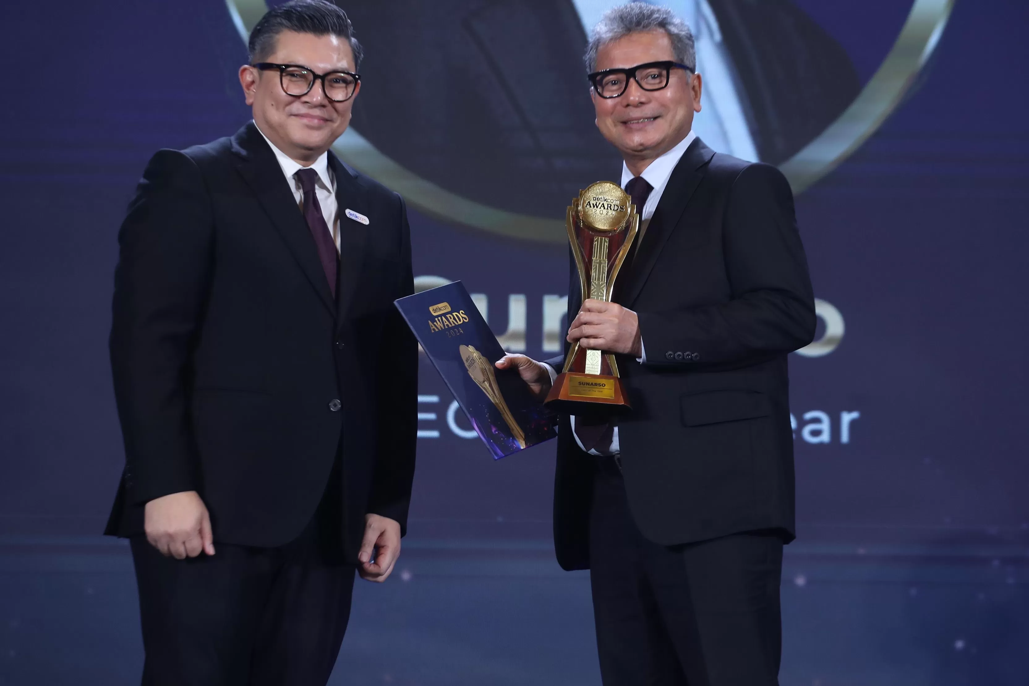 Dirut BRI Sunarso Dinobatkan Sebagai CEO of The Year, BRI Raih 2 Penghargaan Bergengsi Detikcom Awards 2024 (Promedia )