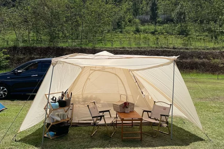 Tenda Premium 1 Batu Flower Gander Camping Ground (Sumber: Instagram)