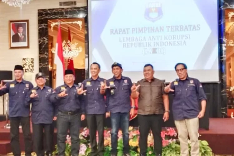 Lembaga Anti Korupsi Republik Indonesia (LAKRI) saat acara rapat pimpinan terbatas di Sutan Raja Hotel, Soreang, Kabupaten Bandung, Sabtu (15/2/2025)