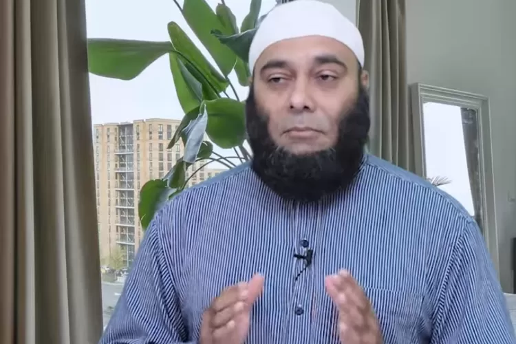 dr Zaidul Akbar bagikan ramuan herbal untu atasi bau mulut (Tangkapan Layar YouTube dr Zaidul Akbar Official)