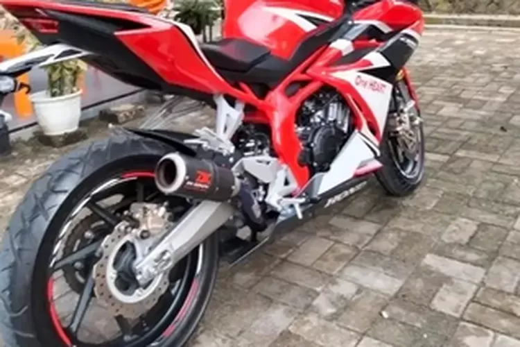 Honda cbr 250 on sale rr olx