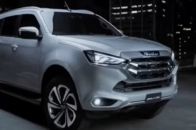 All New MU-X, saingan Fortuner dan Pajero Sport 2022. Foto: Tangkap Layar/iNSulteng.com