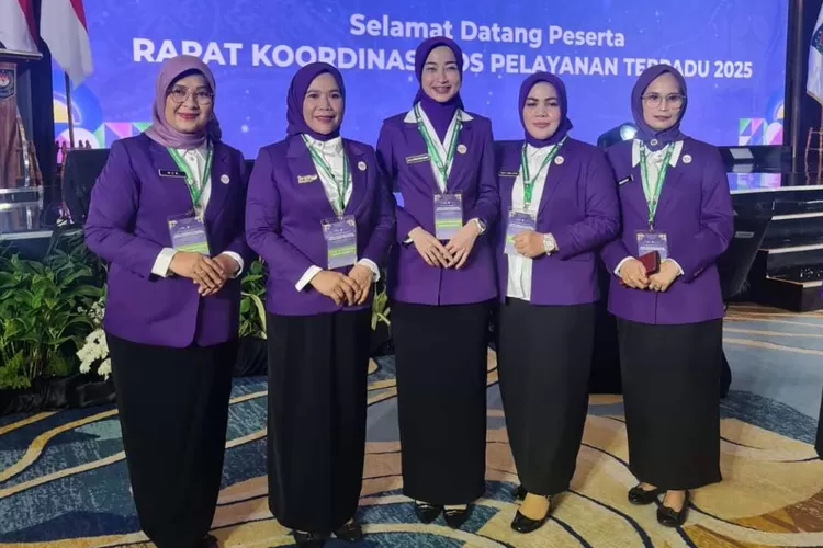 Kegiatan ini dihadiri perwakilan pemerintah pusat, daerah, kader Posyandu, serta mitra pembangunan dari seluruh Indonesia.