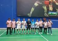 Rusli dan Irfan dari Tim E16 Sabet Gelar Juara Turnamen Bulu Tangkis Kraton Majapahit Jakarta