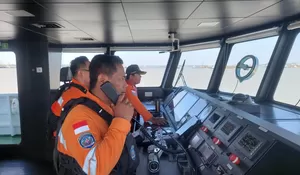 Kapal Virgo Transport 8 Hilang Kontak, Basarnas Surabaya Kerahkan Kapal SAR dan Helikopter