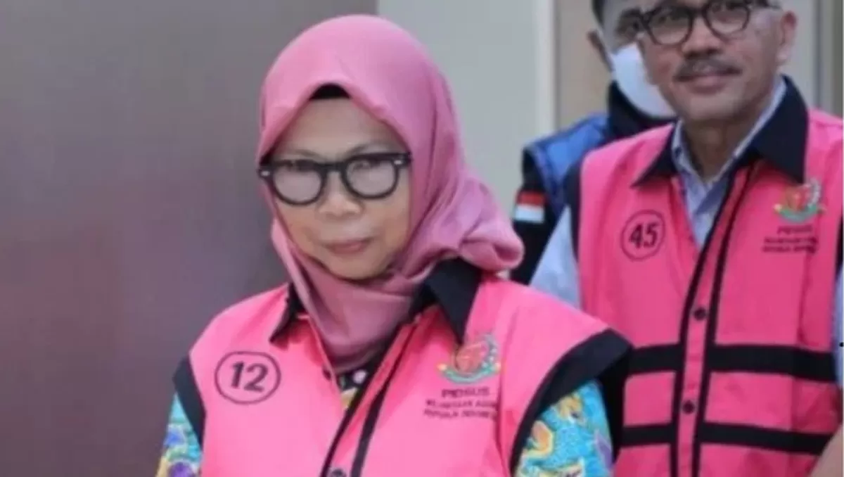 Mantan Direktur SD Kemendikbudristek Sri Wahyuningsih dihukum 4 tahun penjara (foto: Dok. Kejagung RI)