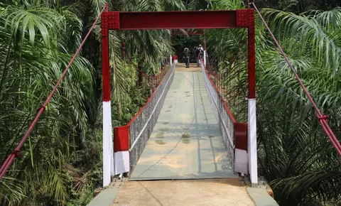 Jembatan Gantung Perintis Sei Kanan Labuhanbatu Selatan Tuntas Diperbaiki TNI AD, Sekarang Mobilitas Warga Kembali Normal