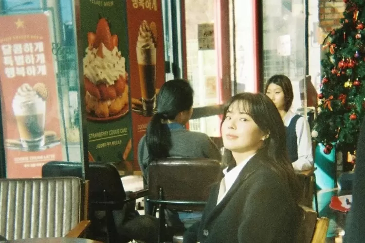 Sinopsis To The Moon Episode 1-2 (Foto: Gorajuara.com / Instagram @leesunbin__)