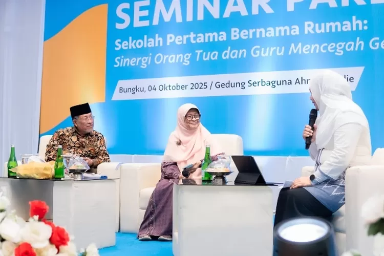 PT Vale gelar seminar parenting: mempertemukan ratusan guru, orang tua, dan tokoh masyarakat untuk menguatkan kolaborasi keluarga dan sekolah dalam menghadapi ancaman sosial modern &mdash; mulai dari narkoba hingga paparan pornografi digital. (Ist)
