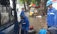 Dua Pompa Apung Berhasil Atasi Genangan Depan Pasar Induk Kramat Jati