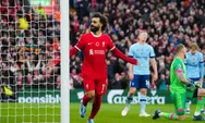 Salah Memperpanjang Rekor Golnya Untuk Mengirim Liverpool ke Puncak Liga Premier