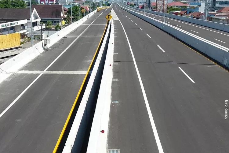 Ilustrasi puluhan proyek jalan yang dimantapkan Presiden Joko Widodo (Jokowi) yang  telah tuntas di tahun 2024 ini. (Instagram: kemenpupr)
