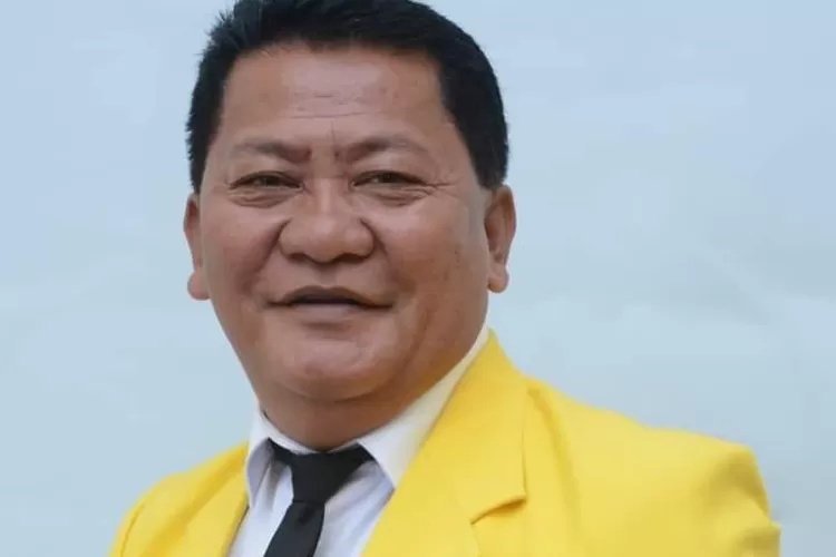 Ketua penjaringan Bacalon bupati-wakil bupati Taput partai Golkar Ferry Leonard Silitonga