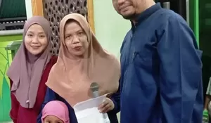 Berkah Ramadan, Jemaah Musala Al Munawar Santuni Yatim-Duafa di Pancoranmas Depok