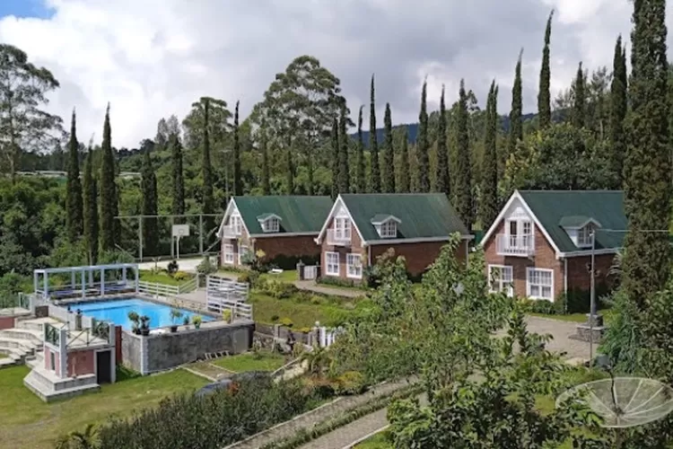 Omah Kembang Merbabu salah satu tempat wisata ala Eropa yang menyediakan villa keren, cocok buat liburan Natal 2023 dan Tahun Baru 2024. (GoogleMaps/Musa Renaldo Jusmar)