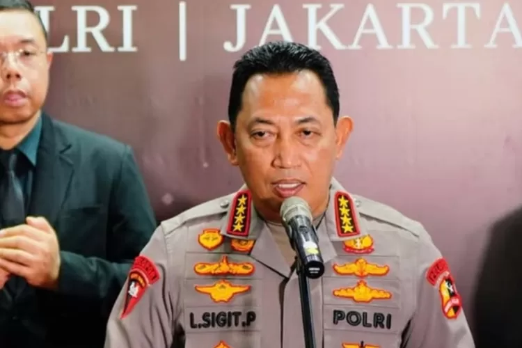 Kapolri Jenderal Listyo Sigit Prabowo - permintaan maaf pada keluarga driver ojol yang terlindas rantis Brimob. (Instagram/listyosigitprabowo)