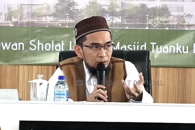 Larangan yang Harus diketahui Jemaah Haji Menurut Ustaz Adi Hidayat (Tangkapan Layar YouTube Adi Hidayat Official)