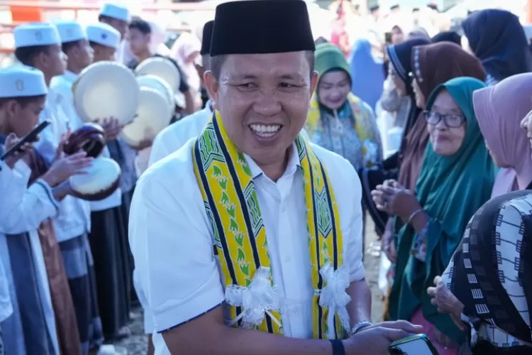 Bupati Morowali Iksan