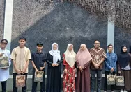 Ketuk Pintu Langit, SMK Pariwisata PHT Cianjur Gelar Doa Bersama dan Santunan di Bulan Muharram